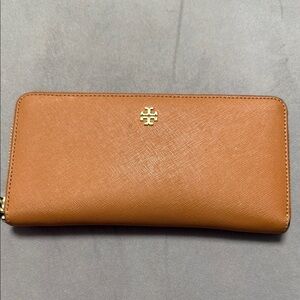 Tory Burch Tan Wallet with Gold Zipper